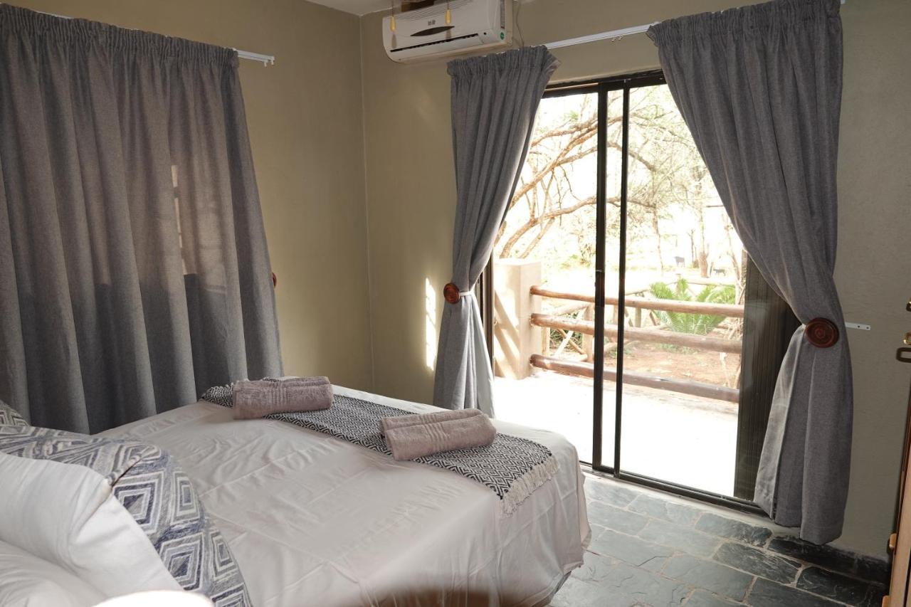 Marloth Park Hippo House Villa Eksteriør bilde